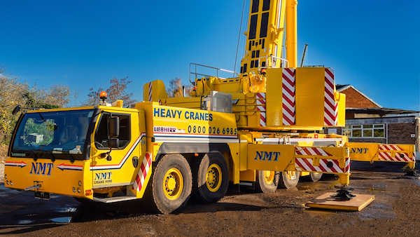 A heavy crane